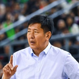 kaiyun官网-稠州男篮官方：主教练丁伟因个人原因向俱乐部请辞