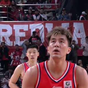 开云平台-突发！郭艾伦受到重伤，被担架送往医院，恐赛季报销